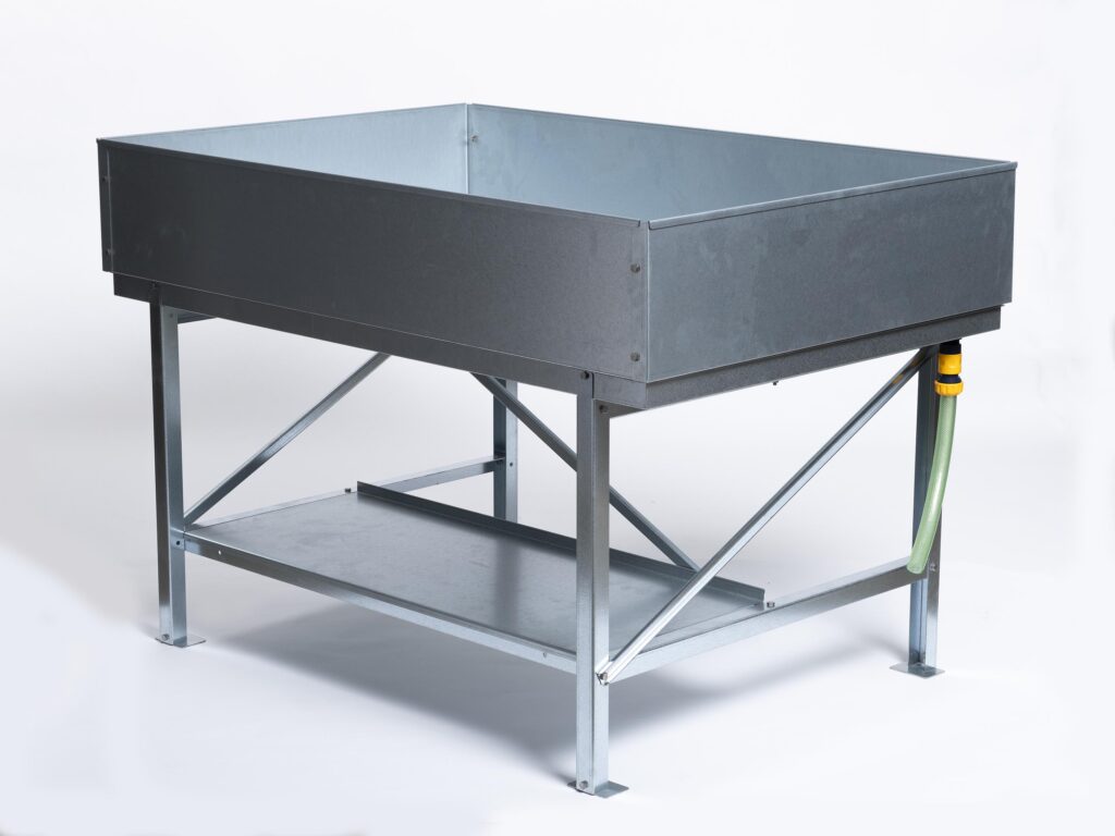 Balkongbädd stor från Grohus. Helhetsbild.